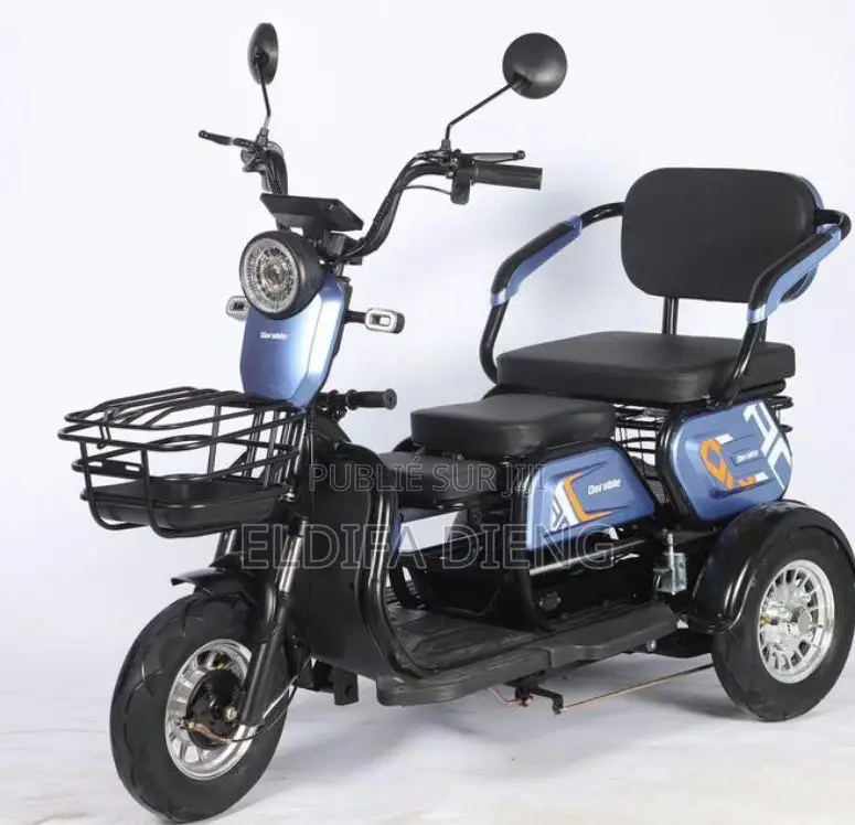Nouveau TVS Autre 2026 Bleu