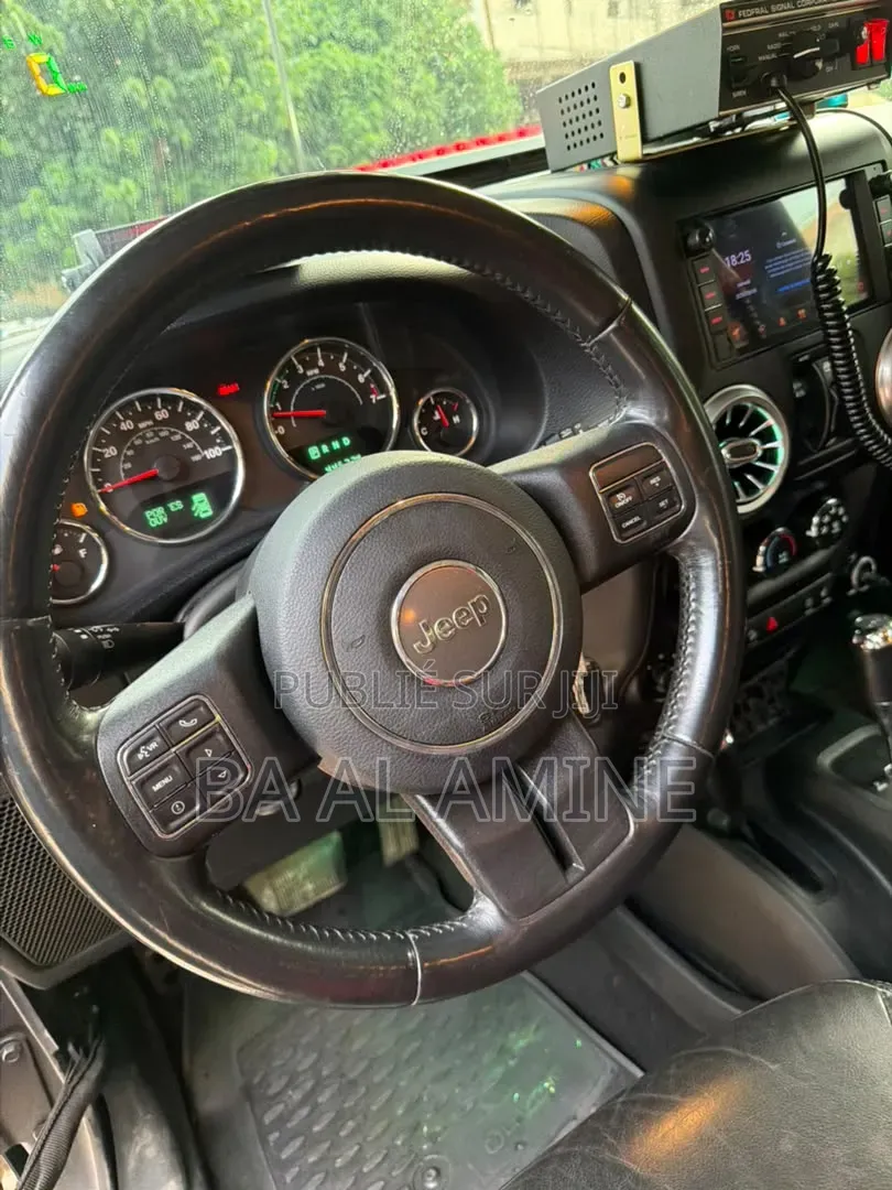 Jeep Wrangler 2025 Noir