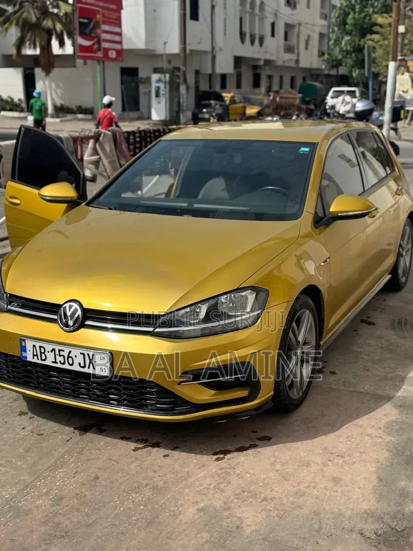 Volkswagen Golf 1.4T TSI FWD 2020 Doré