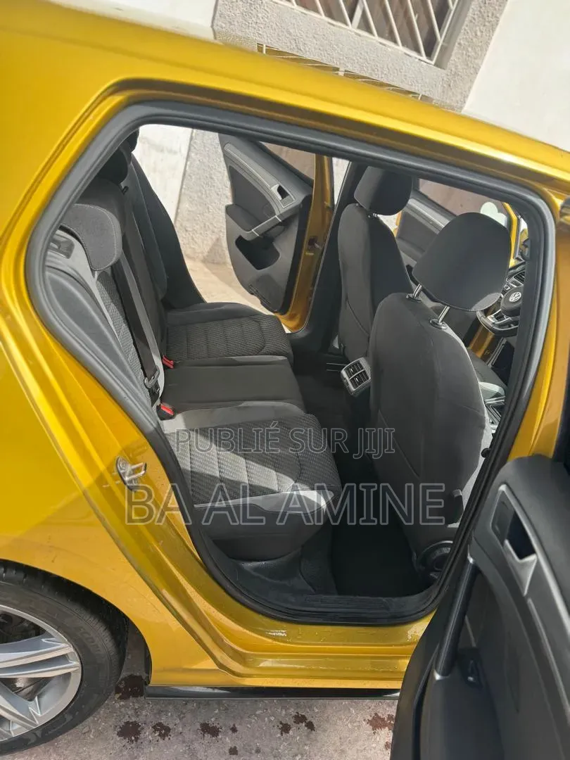 Volkswagen Golf 1.4T TSI FWD 2020 Doré