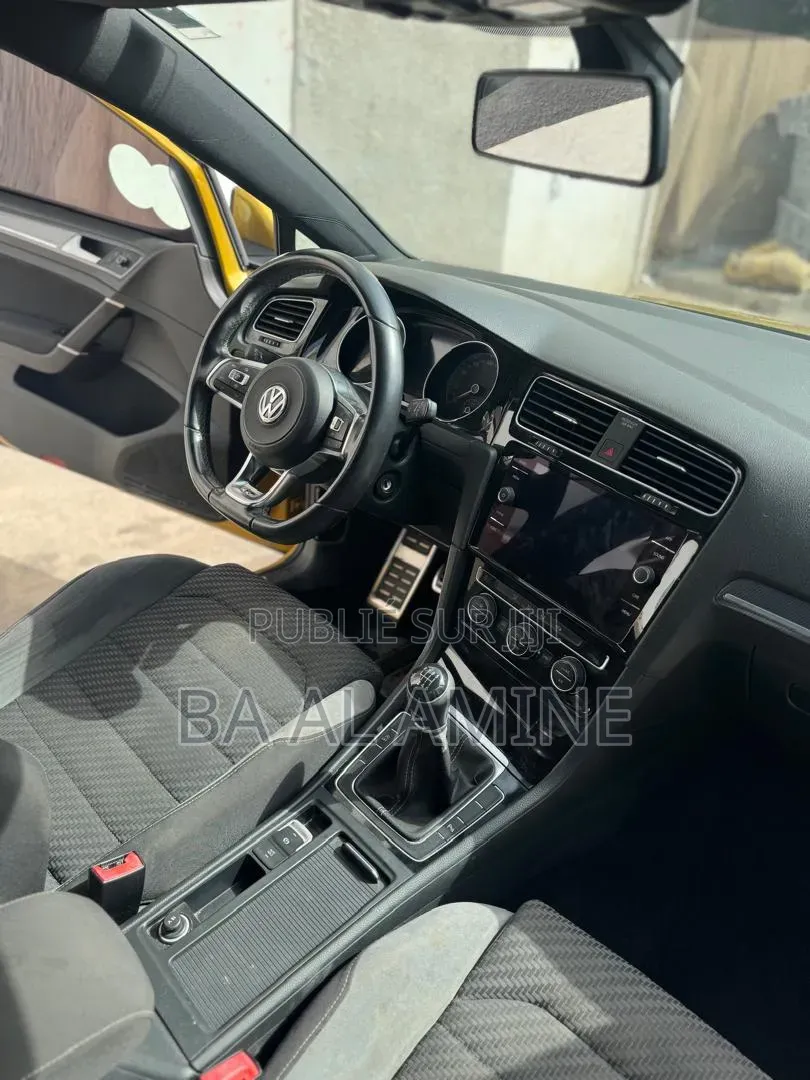 Volkswagen Golf 1.4T TSI FWD 2020 Doré
