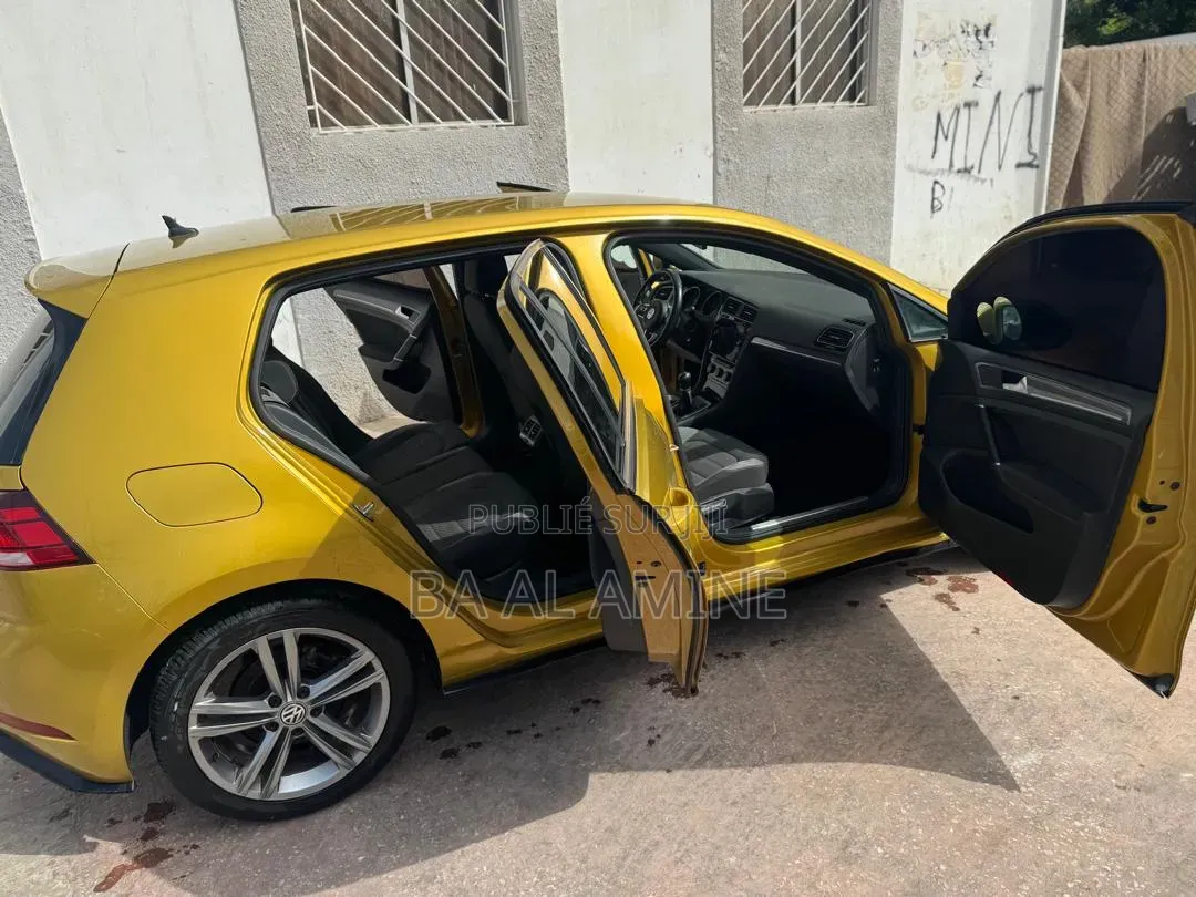 Volkswagen Golf 1.4T TSI FWD 2020 Doré