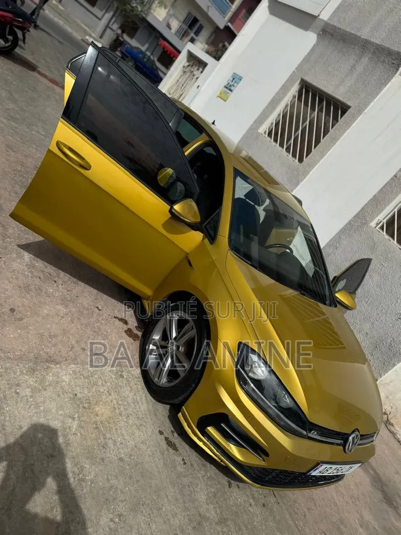 Volkswagen Golf 1.4T TSI FWD 2020 Doré