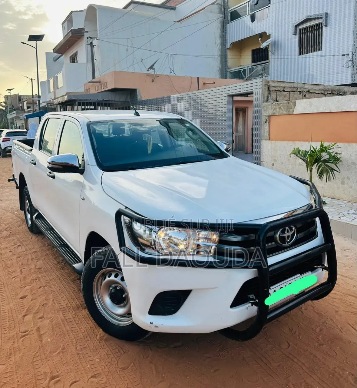 Toyota Hilux 2023 Blanc