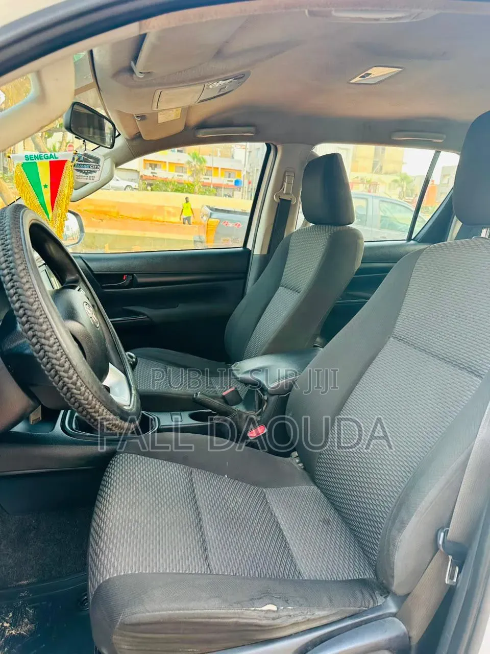 Toyota Hilux 2023 Blanc