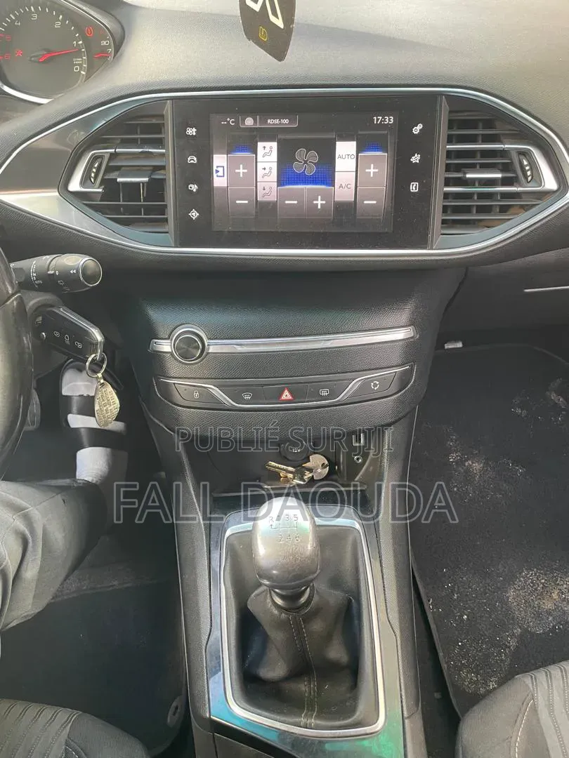 Peugeot 308 2016 Noir