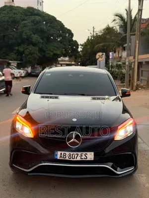Mercedes-Benz C63 2017 Noir