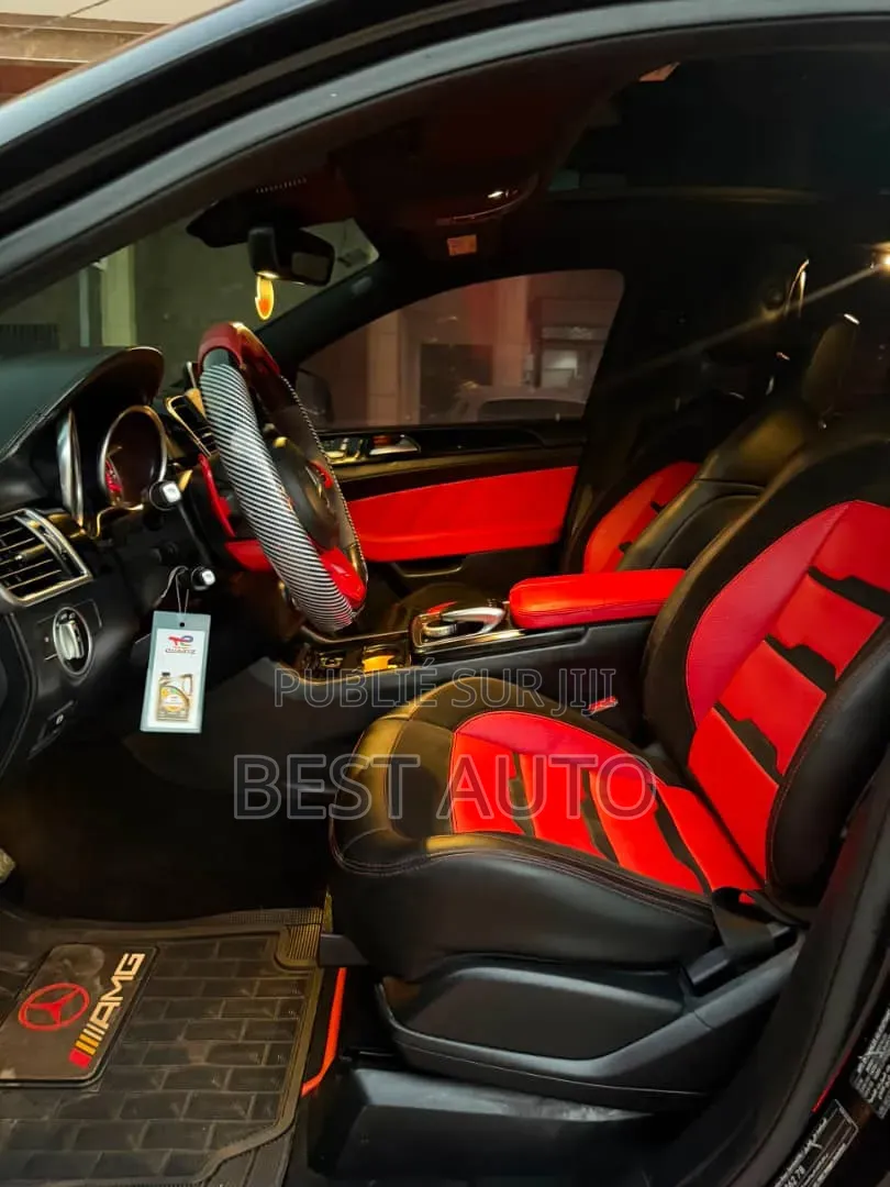Mercedes-Benz C63 2017 Noir