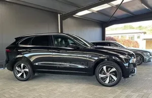 Jaguar F-Pace 2022 Noir