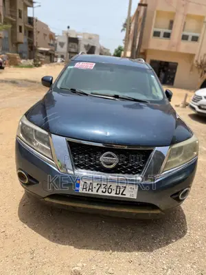 Nissan Pathfinder Platinum 4dr SUV (3.5L 6cyl CVT) 2014 Bleu