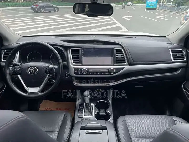 Toyota Highlander 2018 Blanc
