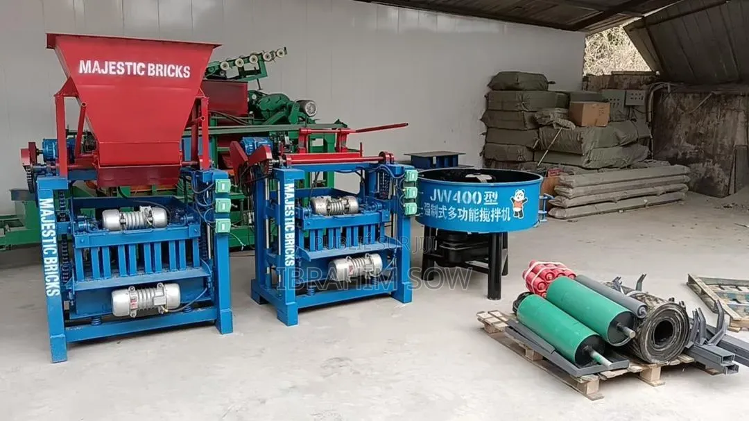 Machines a Brique Tout Neuf