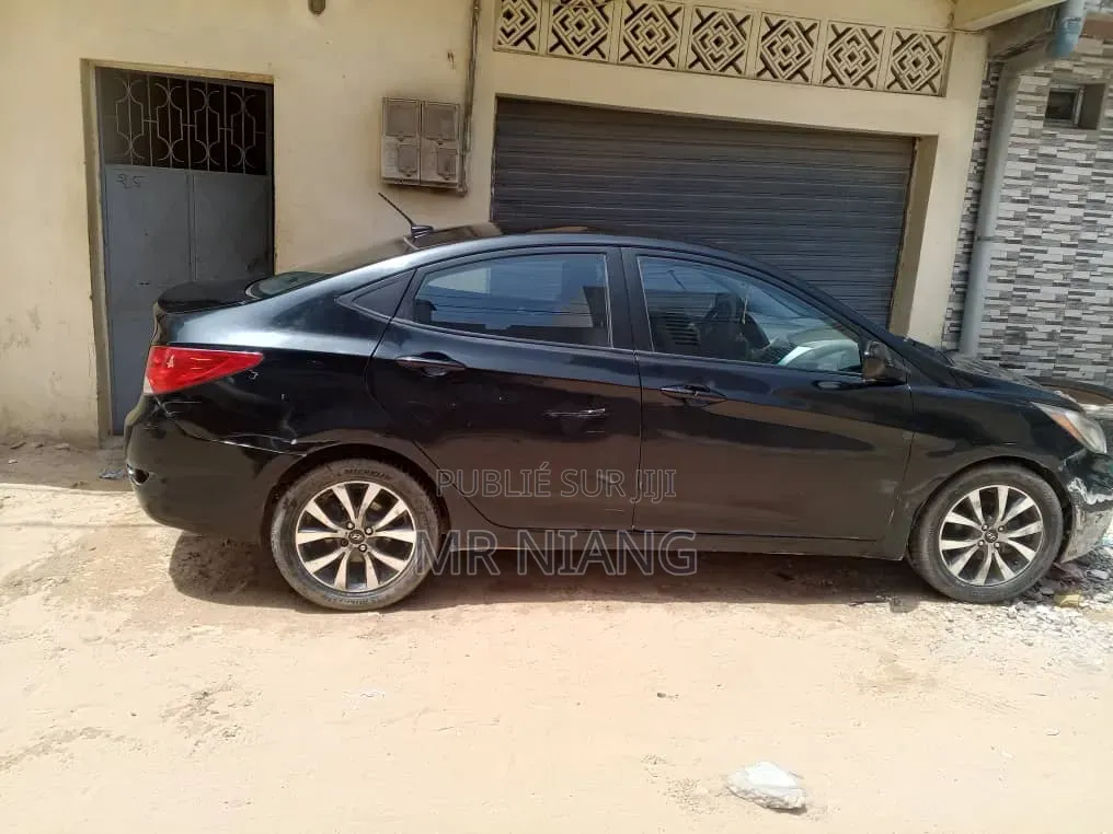 Hyundai Accent 2012 Autre