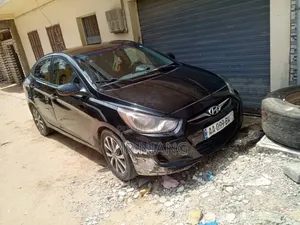 Hyundai Accent 2012 Autre