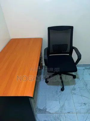 Ensemble Table Chaise De Bureau