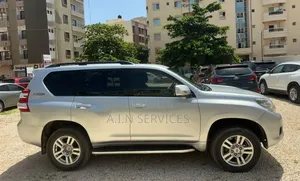 Toyota Land Cruiser Prado 2012 Gris