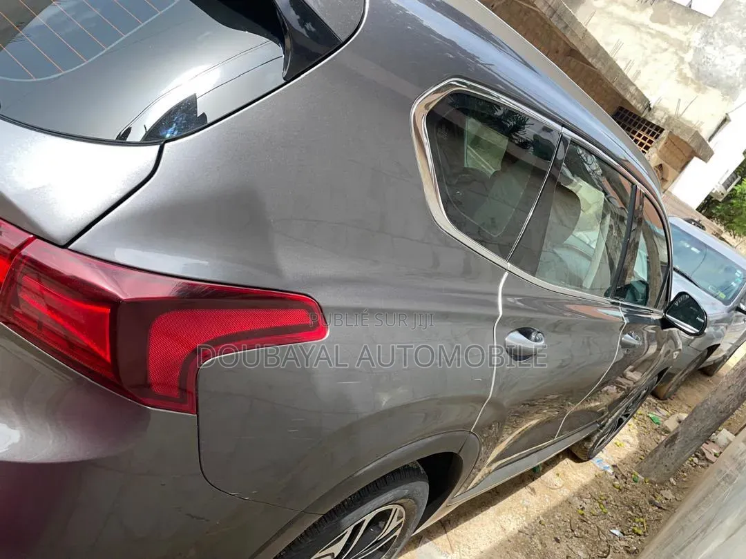 Hyundai Santa Fe 2020 Gris