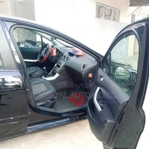 Peugeot 308 2010 Noir Mat