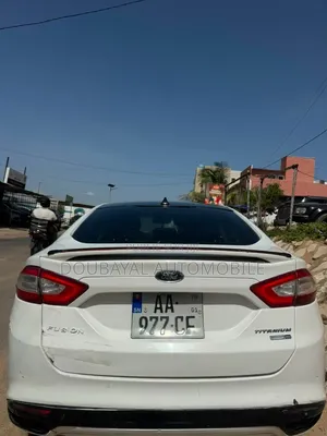 Ford Fusion 2014 Blanc
