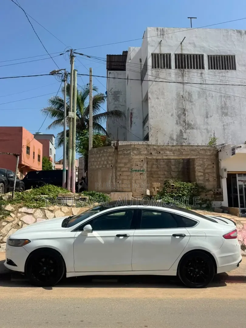 Ford Fusion 2014 Blanc