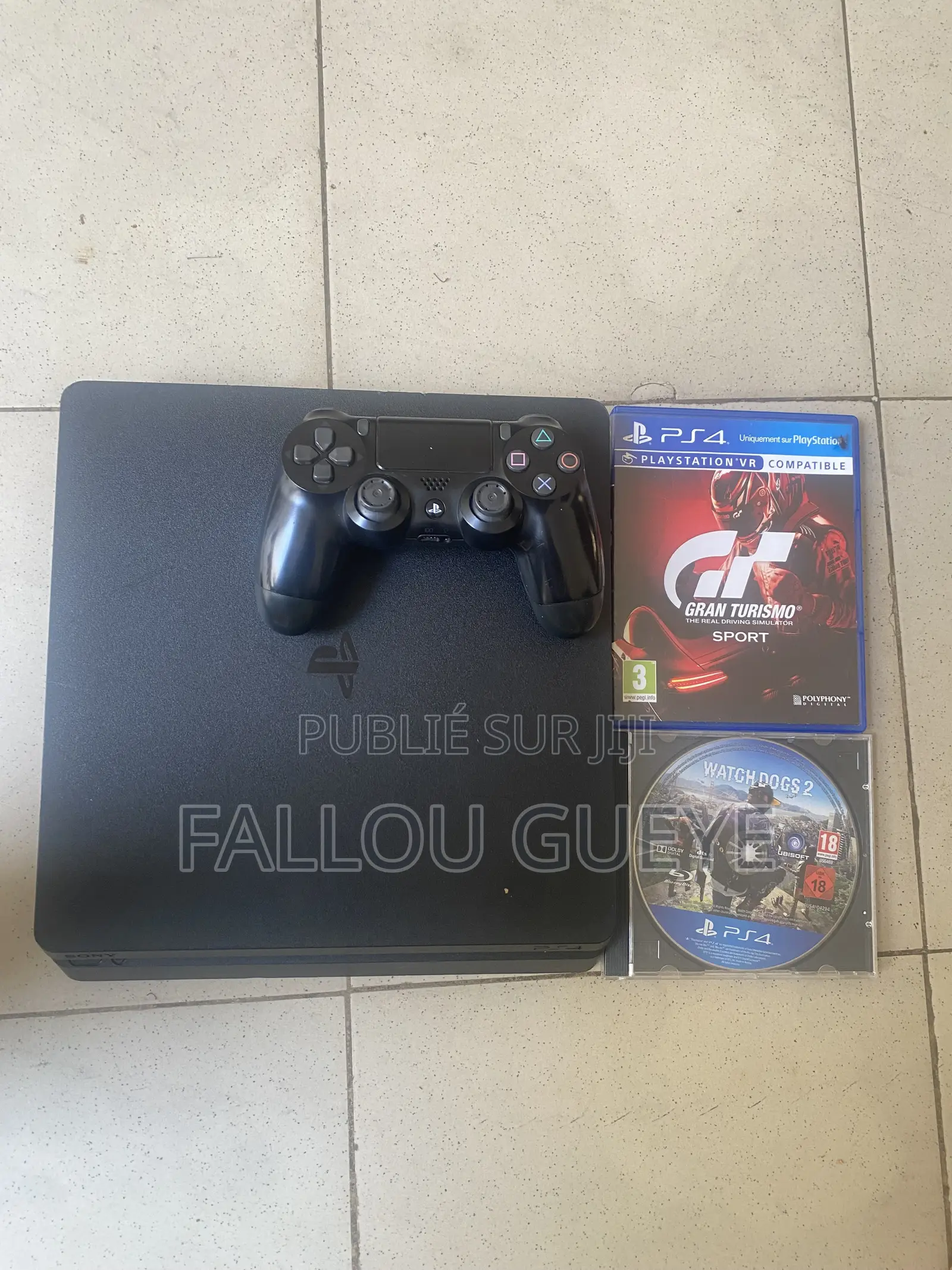 PlayStation 4 Slim