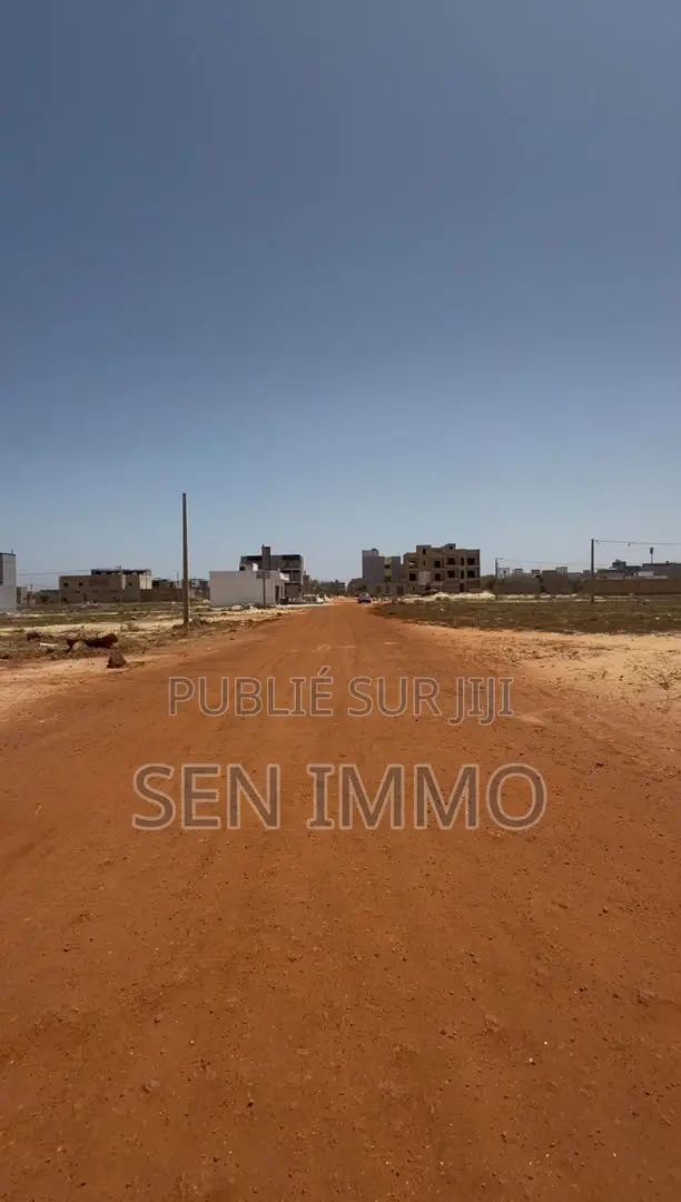 Terrain 150 Mètre Carré NDIAKHIRATE
