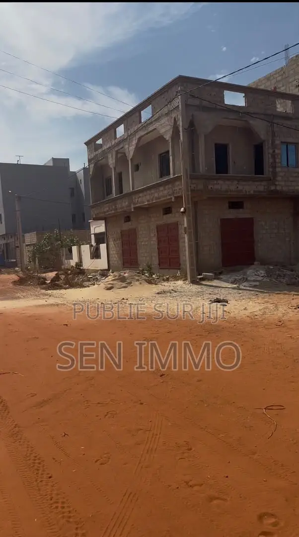 Terrain 150 Mètre Carré NDIAKHIRATE