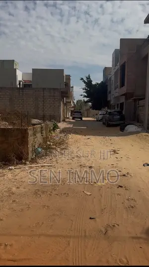 Terrain 150 Mètre Carré NDIAKHIRATE