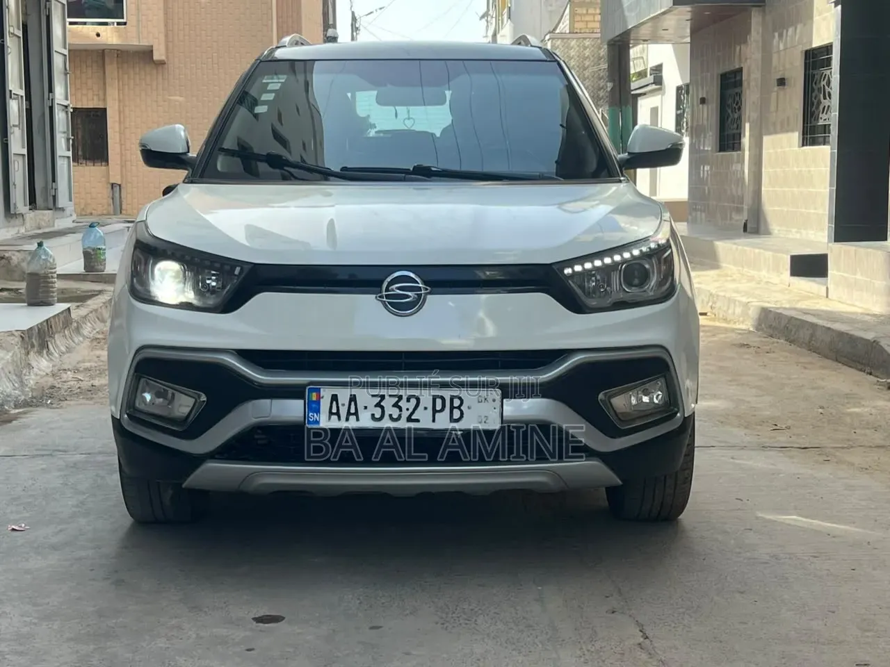 SsangYong Tivoli 2016 Blanc