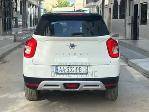 SsangYong Tivoli 2016 Blanc