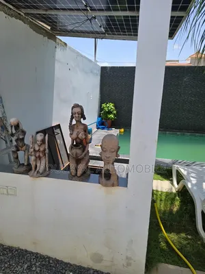 Meublé 3chbre Villa dans Somone, Thiès Sud à Vendre