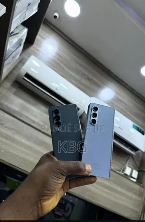 Nouveau Samsung Z 16 GB Bronze