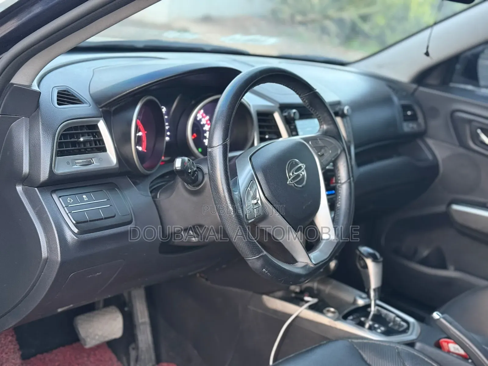 SsangYong Tivoli 2017 Noir Mat