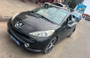 Peugeot 207 2012 Gris