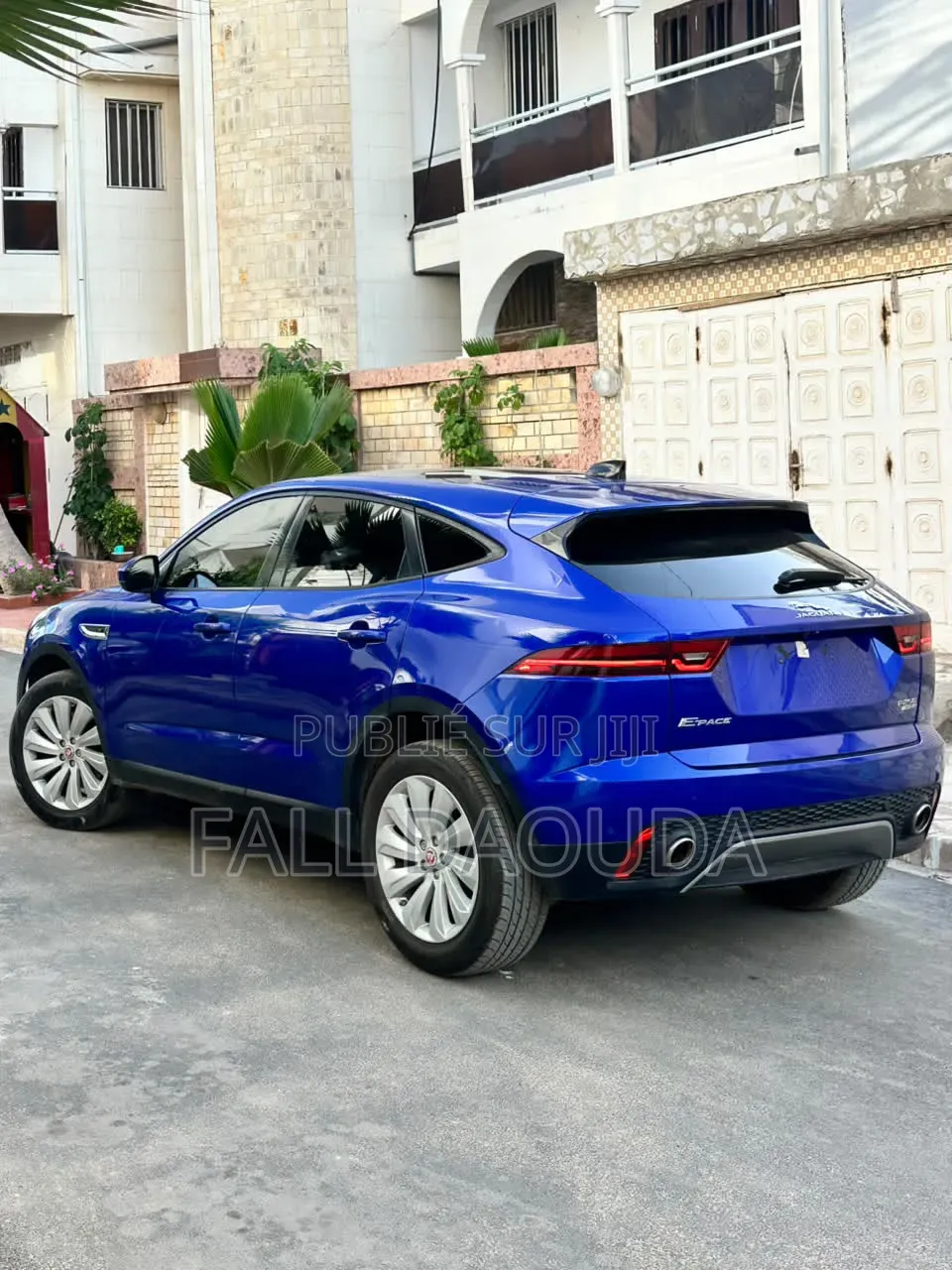 Jaguar E-Pace 2021 Bleu