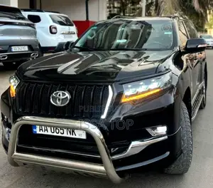 Toyota Land Cruiser Prado 2017 Noir