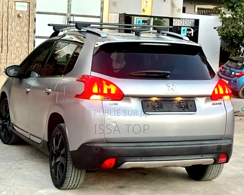 Peugeot 2008 2017 Gris