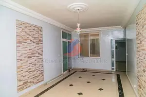 5chbre Appartement dans Groupe Refuge, Yoff à Louer