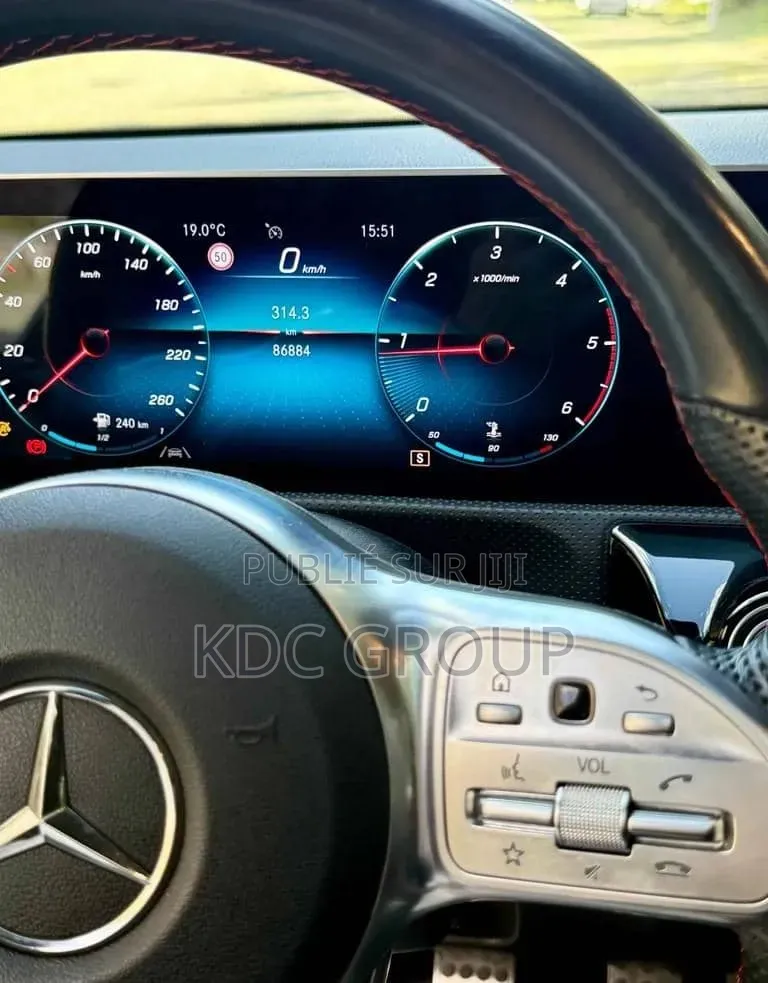 Mercedes-Benz CLA-Class 2020 Gris