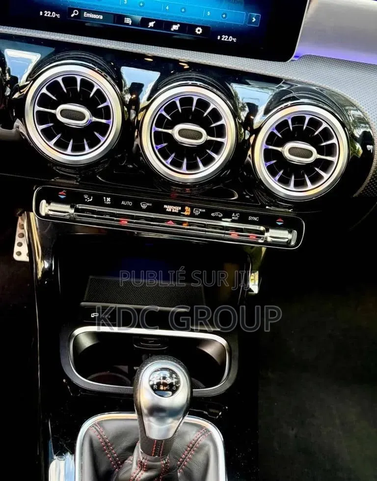 Mercedes-Benz CLA-Class 2020 Gris