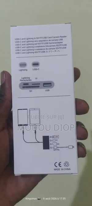 Support Adaptateur De Lecteurs Carte Mémoire 4 en 1