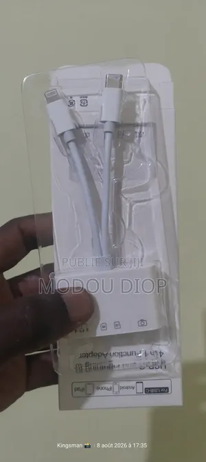 Support Adaptateur De Lecteurs Carte Mémoire 4 en 1
