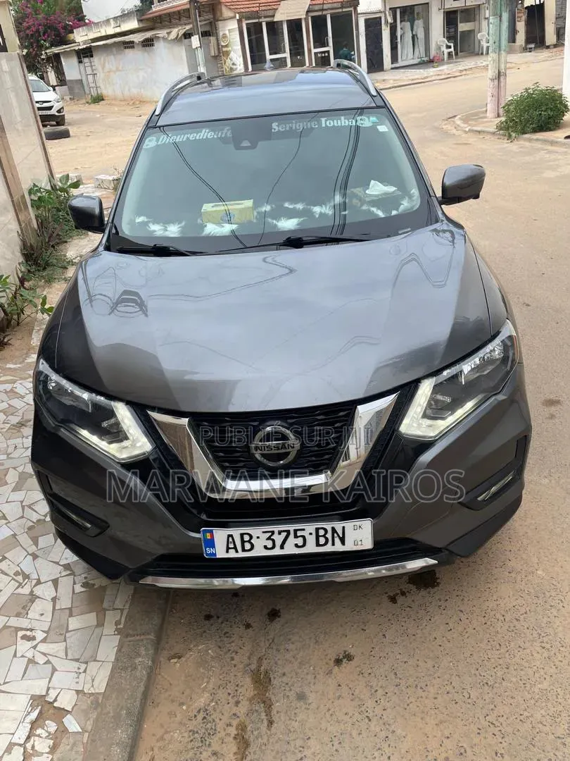 Nissan Rogue 2018 Gris