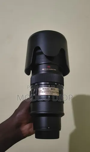Objectif Nikon 70-200mm F2.8