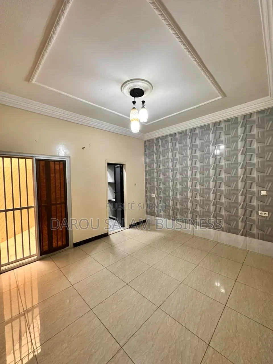 3chbre Appartement dans Ouest Foire, Yoff à Louer