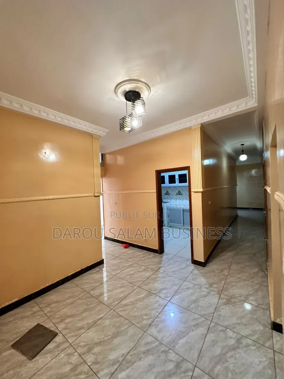 3chbre Appartement dans Ouest Foire, Yoff à Louer