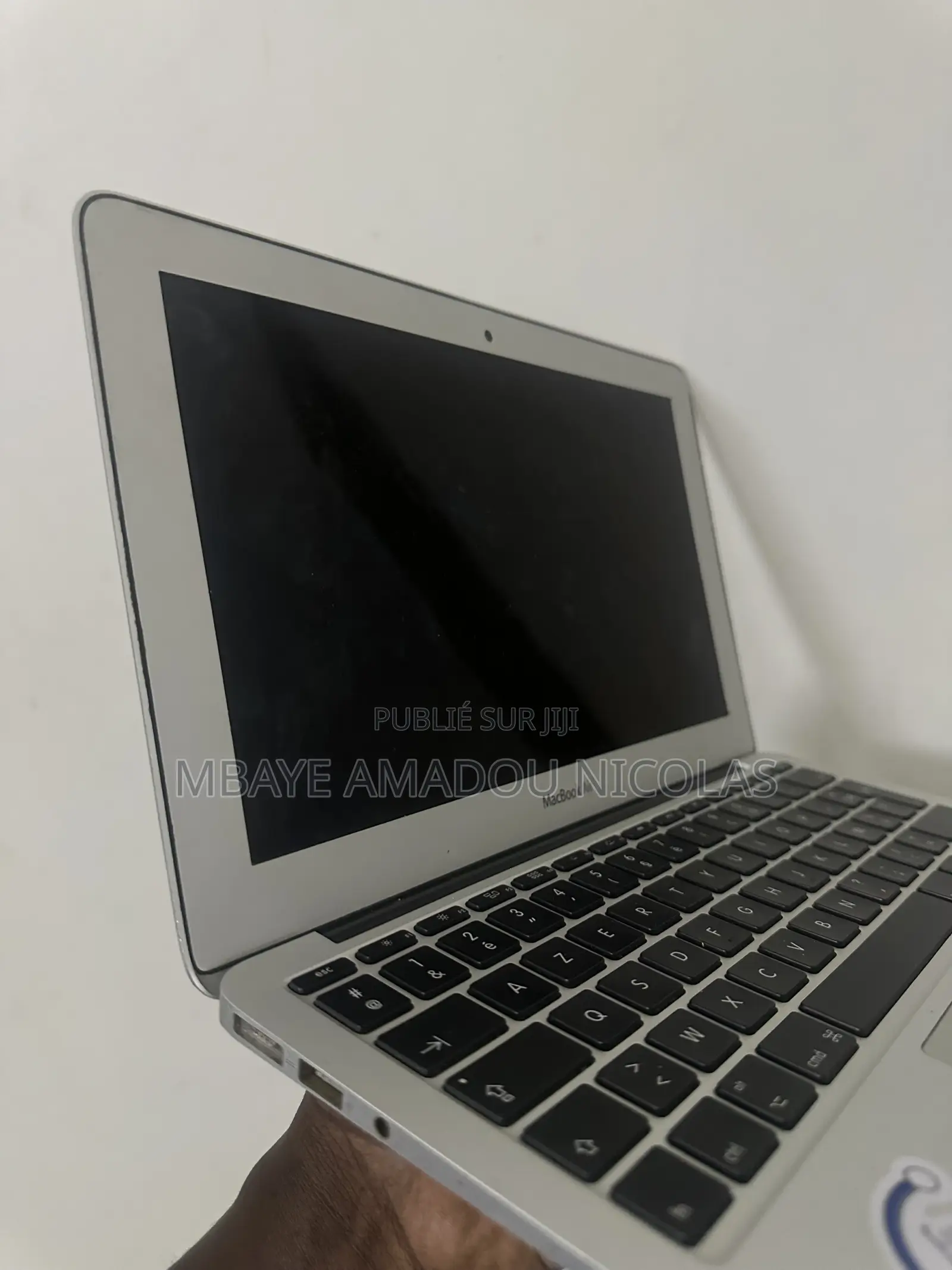 Ordinateur portable Apple MacBook Air 2015 8GB Intel SSD 128GB