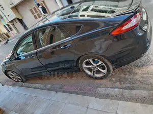 Ford Fusion 2013 Noir