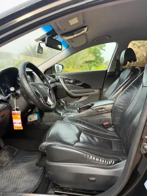 Hyundai Grandeur 2014 Noir Mat