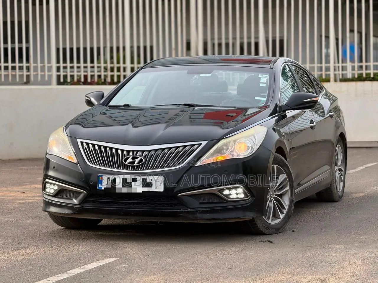 Hyundai Grandeur 2014 Noir Mat